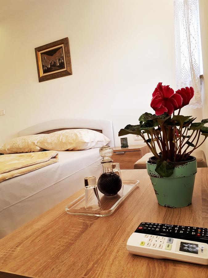 Frida Apartment โมสตาร์ ภายนอก รูปภาพ