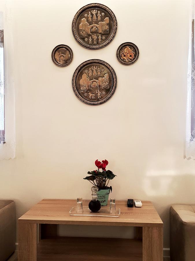 Frida Apartment โมสตาร์ ภายนอก รูปภาพ