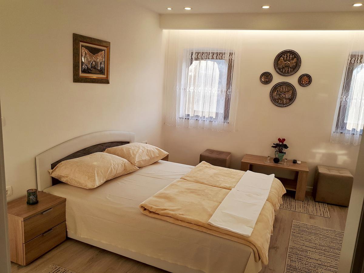 Frida Apartment โมสตาร์ ภายนอก รูปภาพ